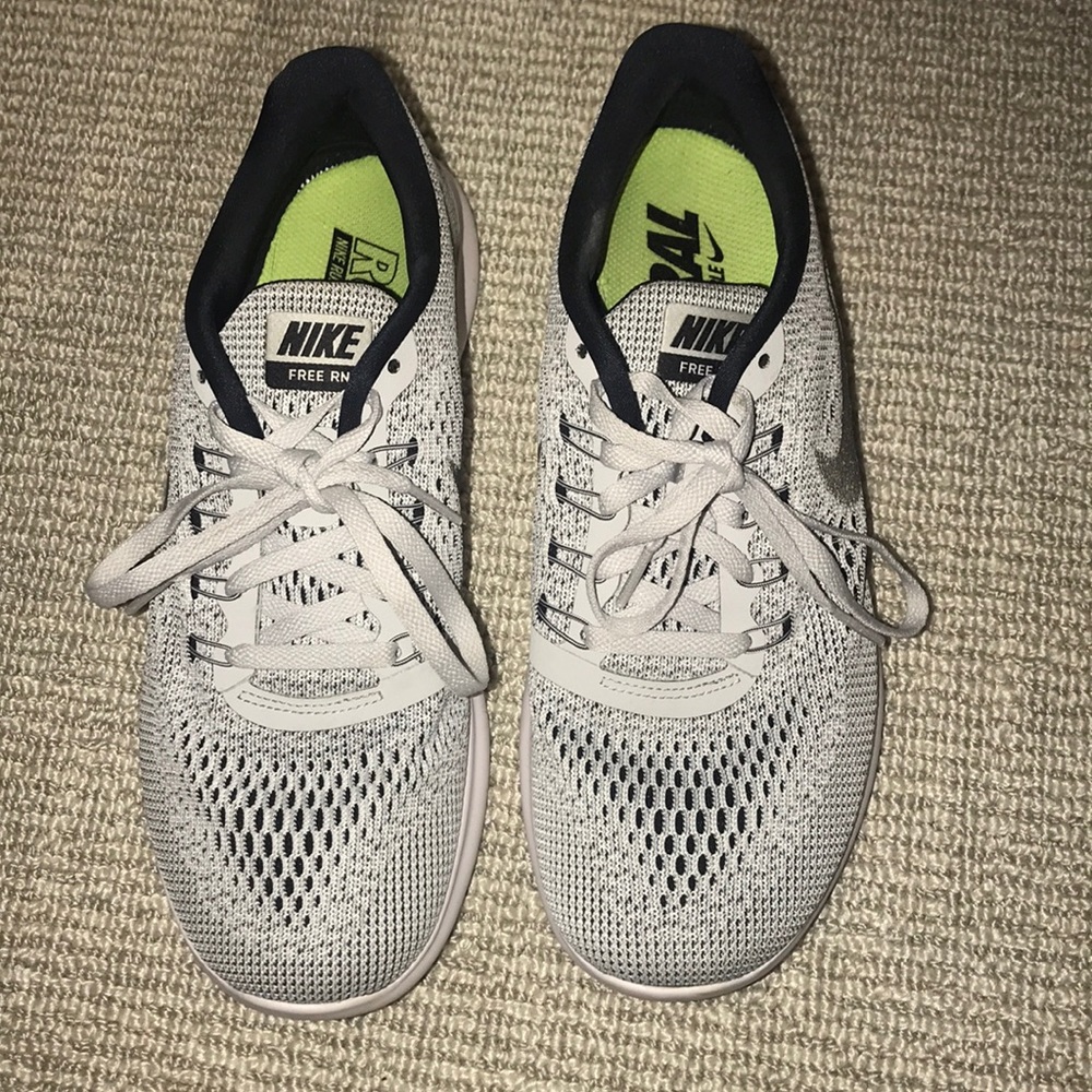 Nike free run running shoes